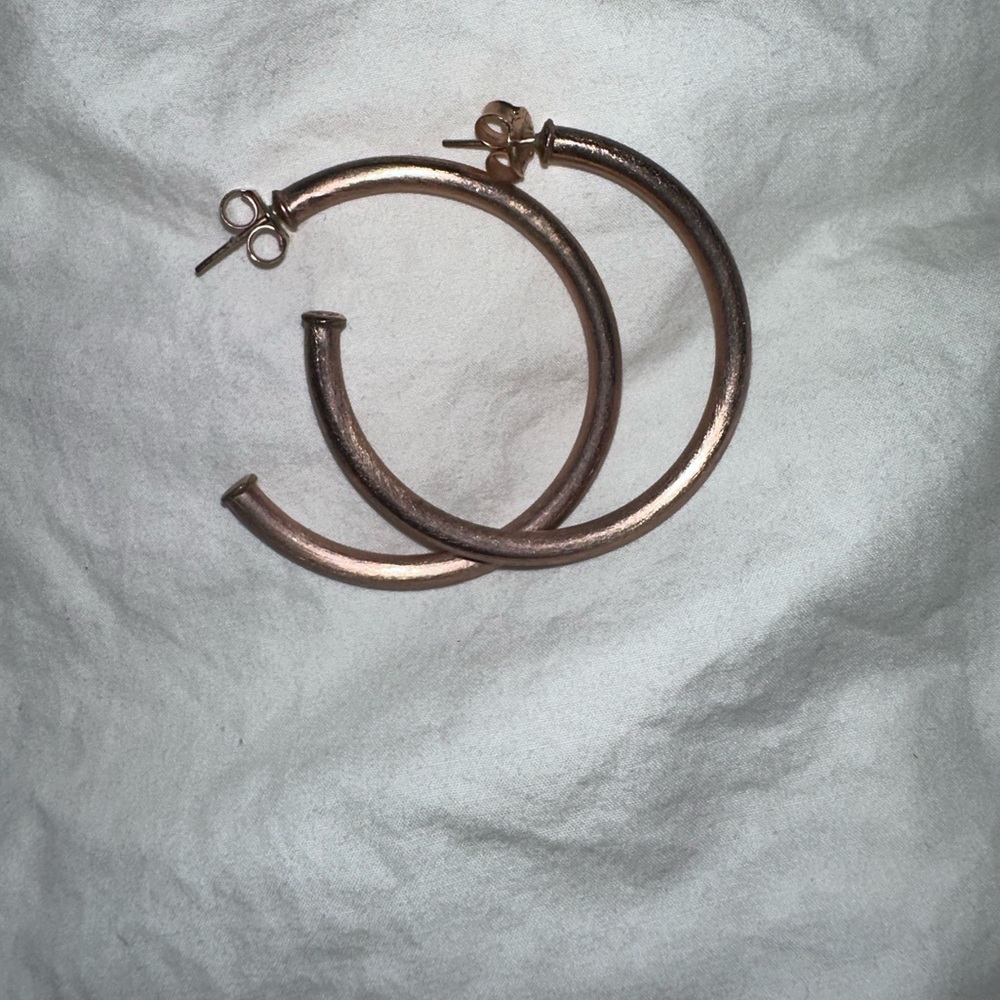 Shelia Fajl hoops